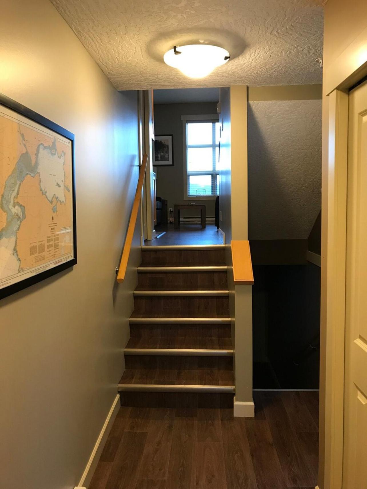 Sheringham Townhouse - Sooke Bagian luar foto