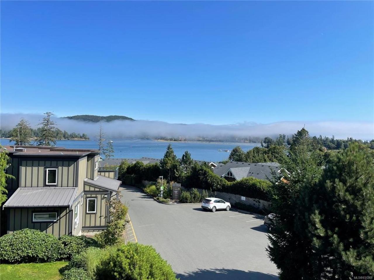Sheringham Townhouse - Sooke Bagian luar foto